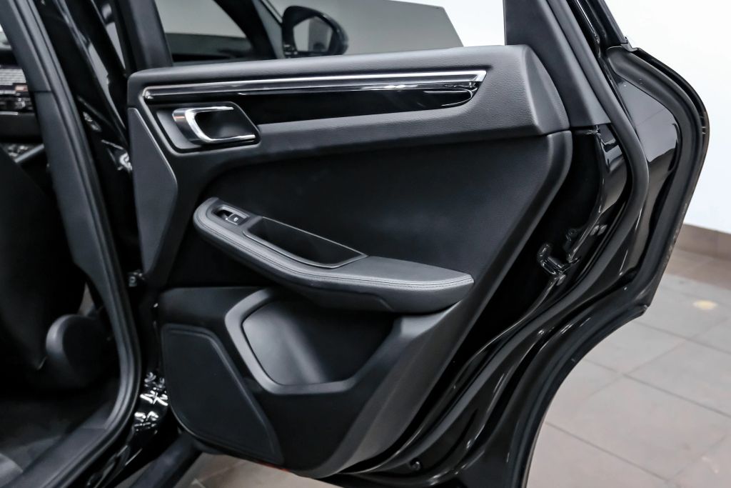 2016 PORSCHE MACAN SUV V6, TWIN TURBO, 3.0 LITER S SPORT UTILITY 4D