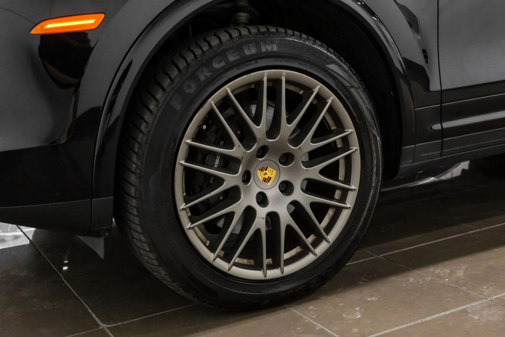 2018 PORSCHE CAYENNE SUV V6, 3.6 LITER PLATINUM EDITION SPORT UTILITY 4D