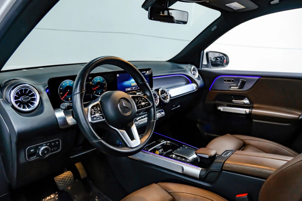 2022 MERCEDES-BENZ GLB SUV 4-CYL, TURBO, 2.0 LITER GLB 250 4MATIC SPORT UTILITY 4D