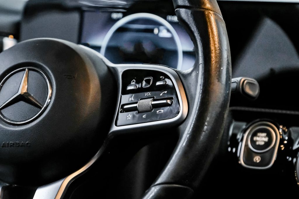 2019 MERCEDES-BENZ A-CLASS SEDAN 4-CYL, TURBO, 2.0 LITER A 220 SEDAN 4D