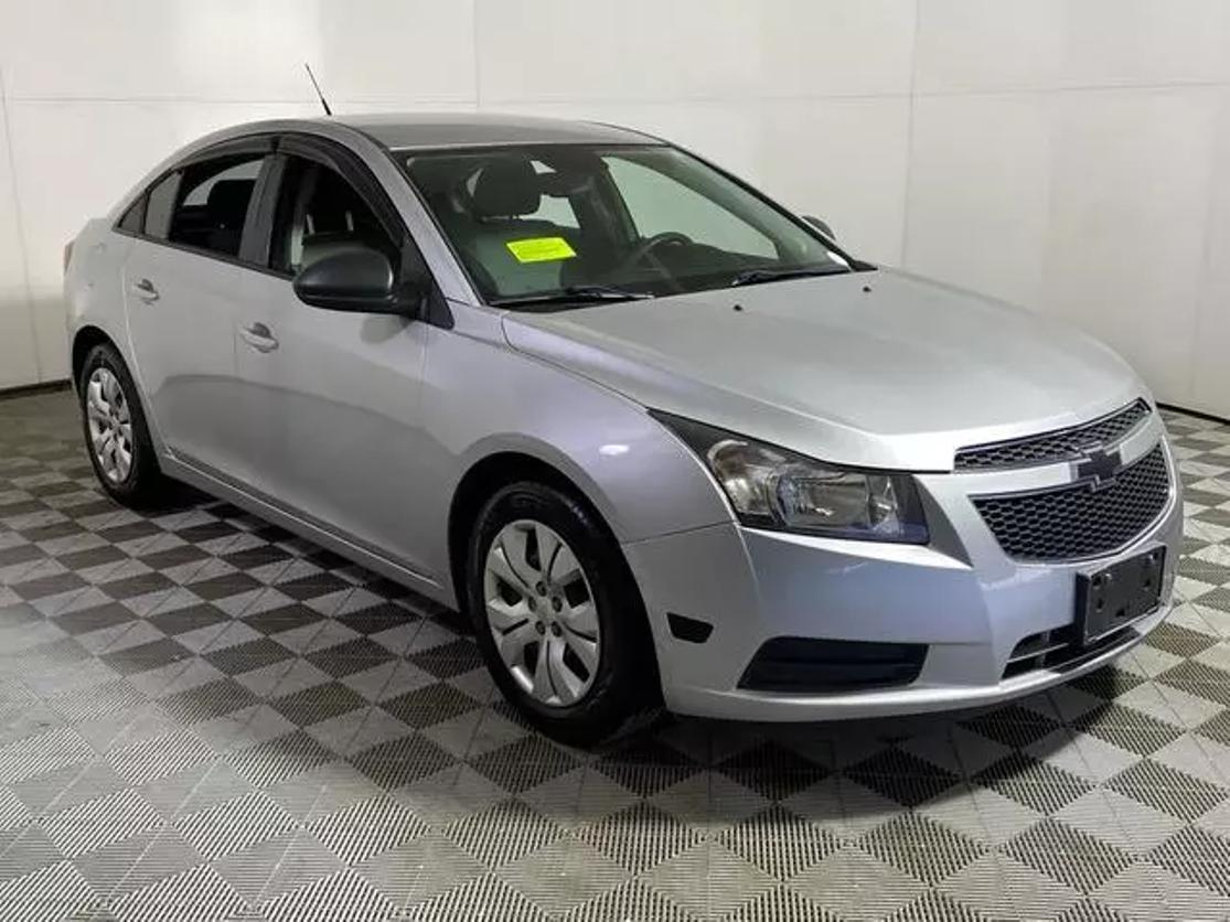 USED CHEVROLET CRUZE 2014 for sale in South Easton, MA | Carbidz