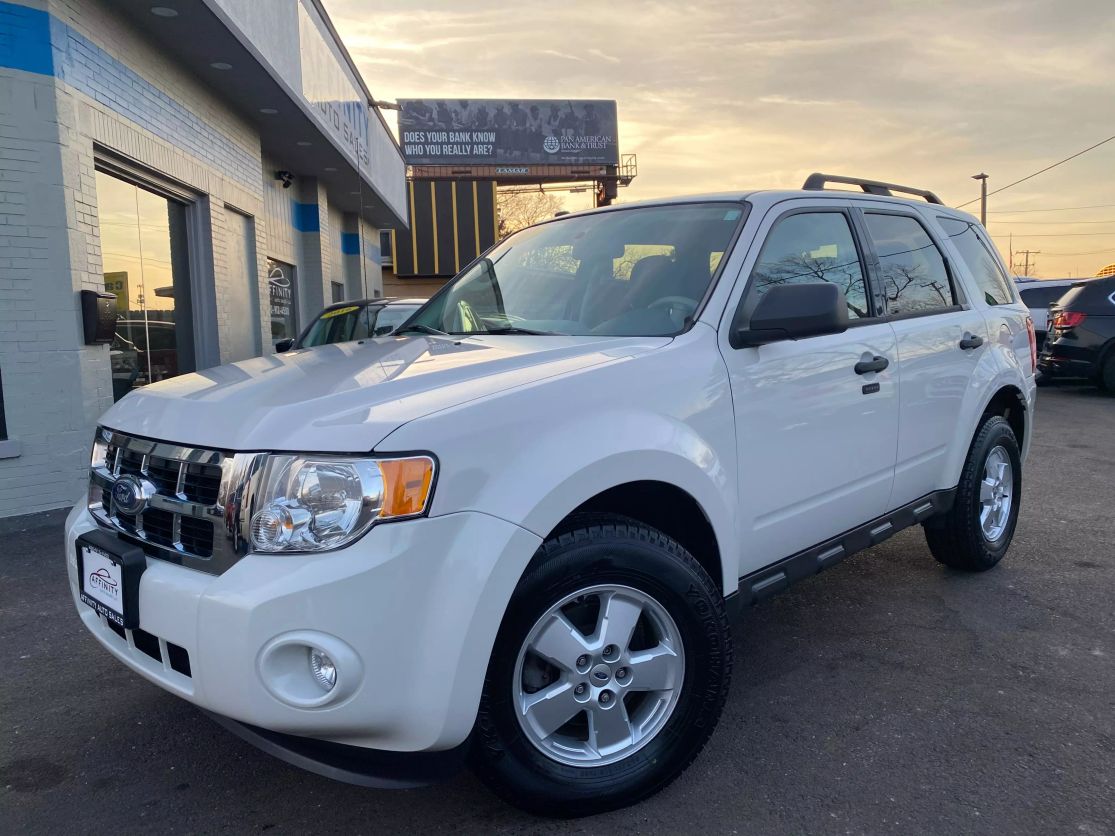 USED FORD ESCAPE 2012 for sale in Roselle, IL AFFINITY AUTO SALES LLC