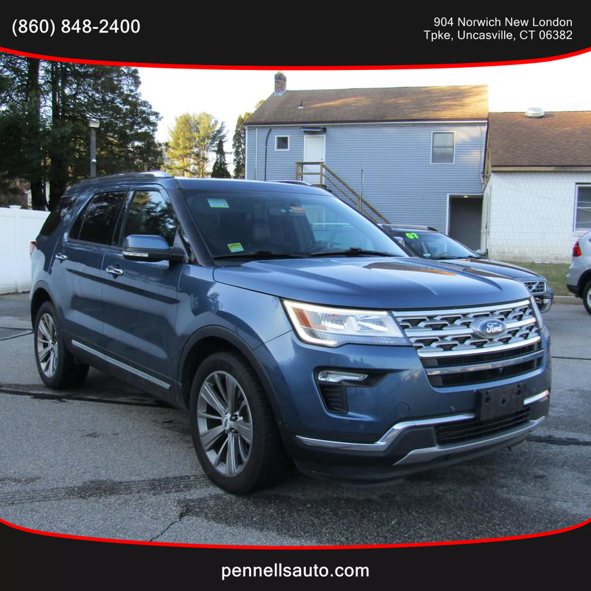 Ford Explorer's photo