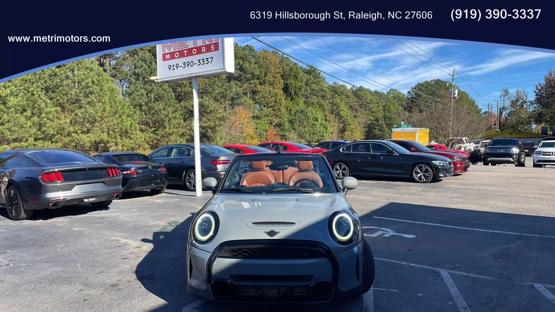 2022 MINI Convertible S's photo