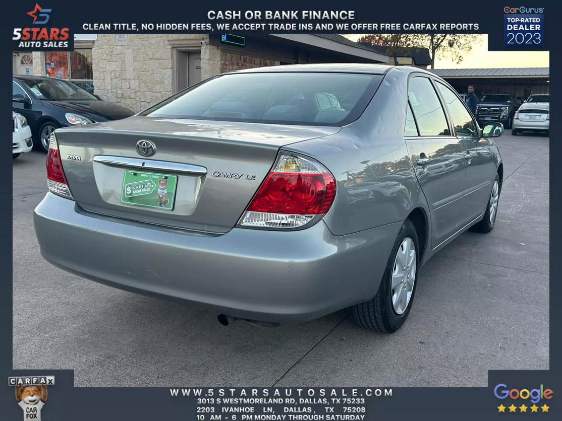 2005 Toyota Camry XLE photo 12