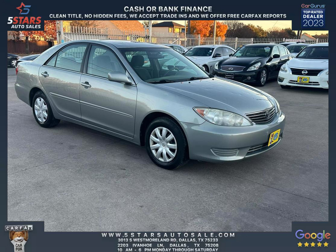 2005 Toyota Camry XLE photo 14