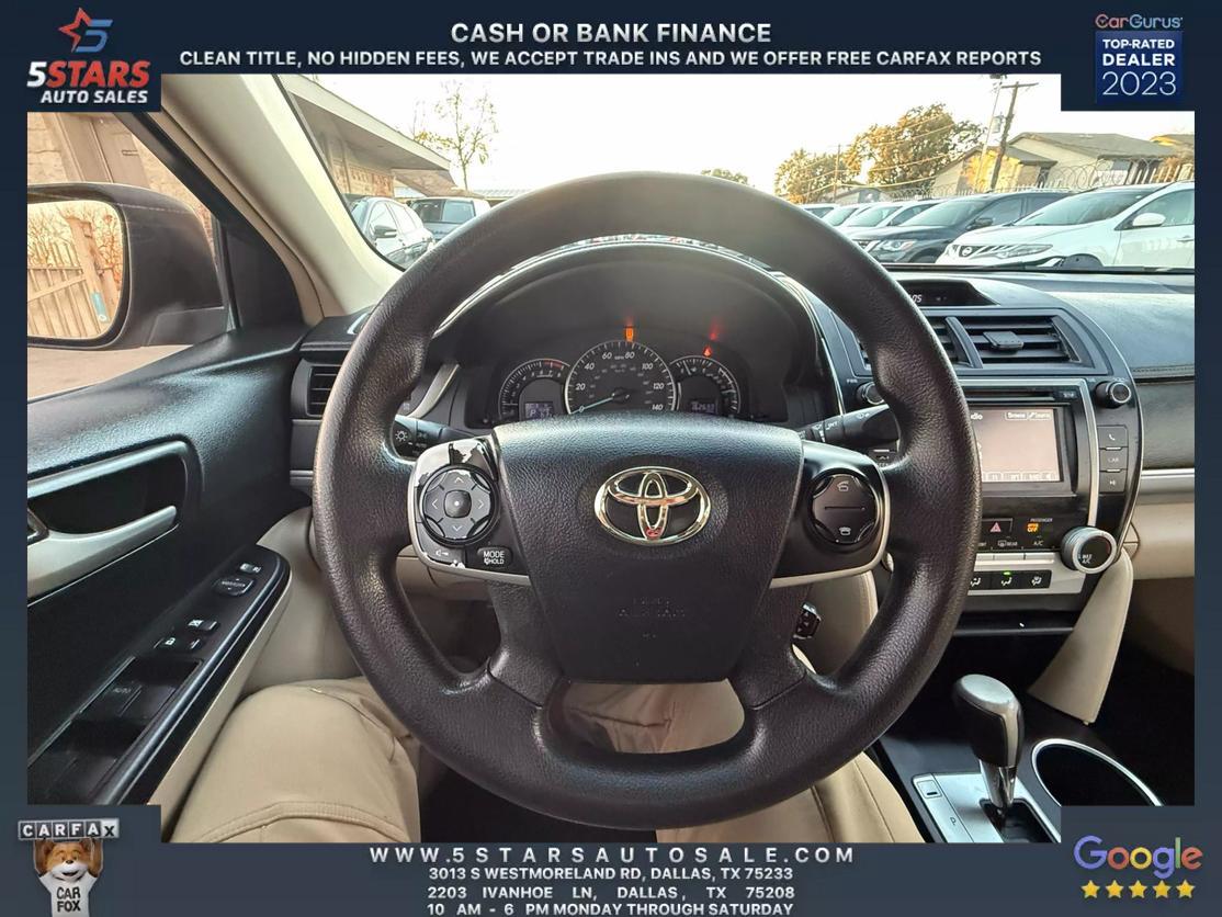 2013 Toyota Camry L photo 34