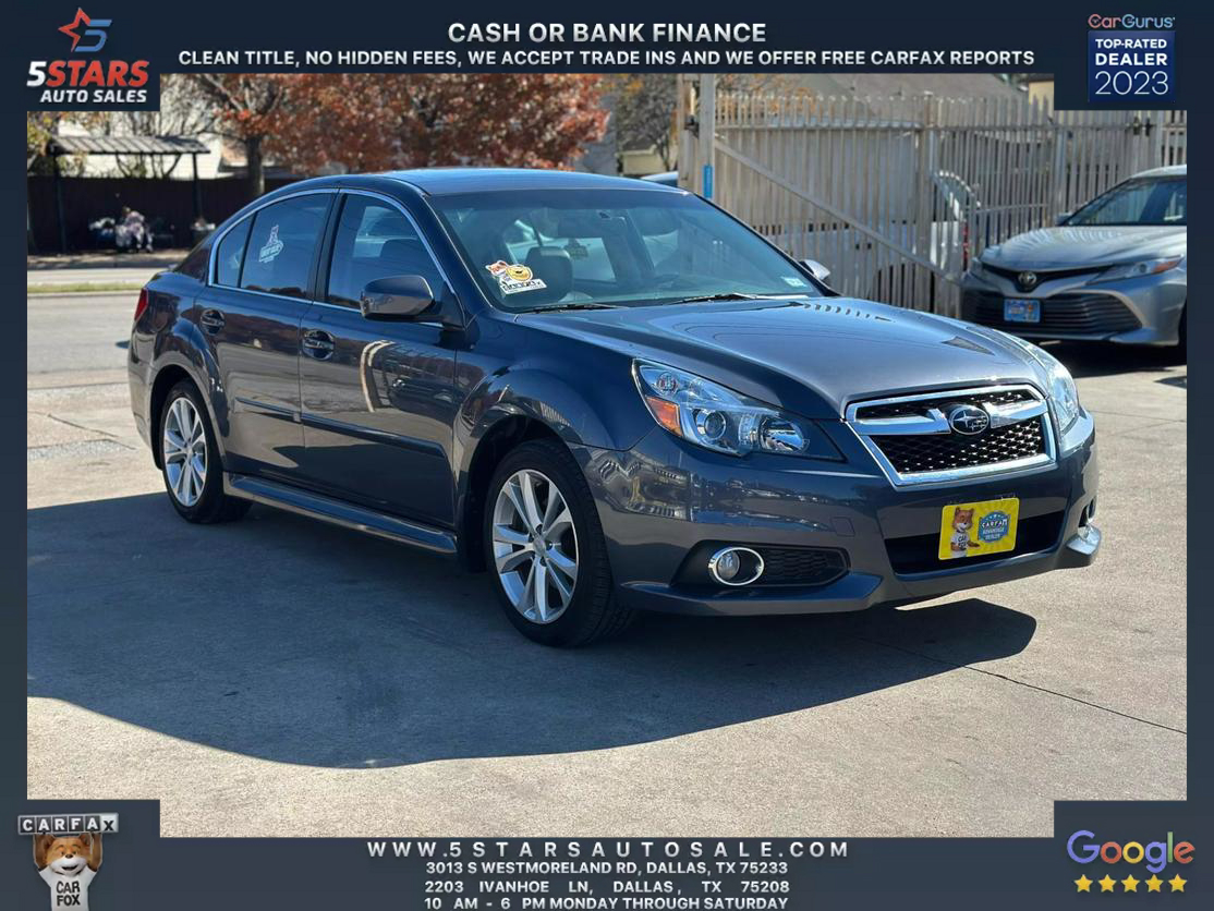 Subaru Legacy's photo