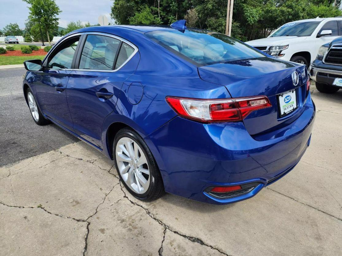 2017 Acura ILX ILX photo 6