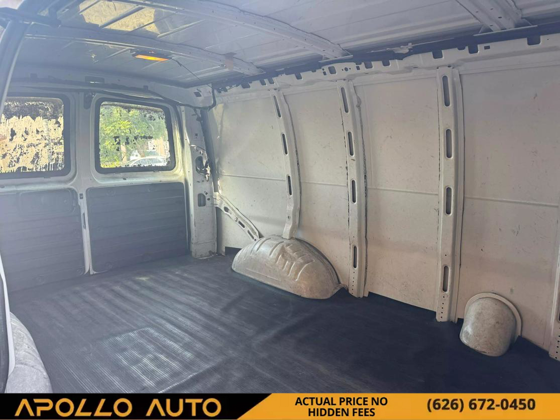 2013 Chevrolet Express Cargo Work Van photo 11