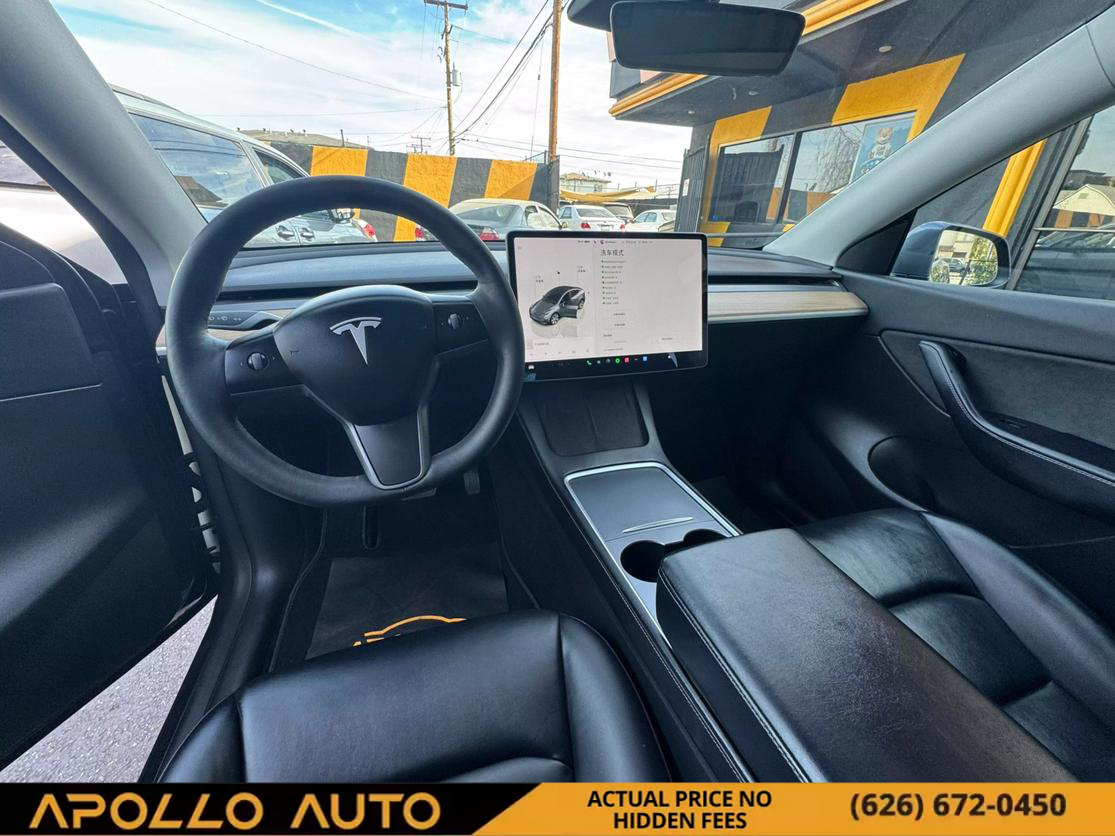 2022 Tesla Model Y Long Range photo 4