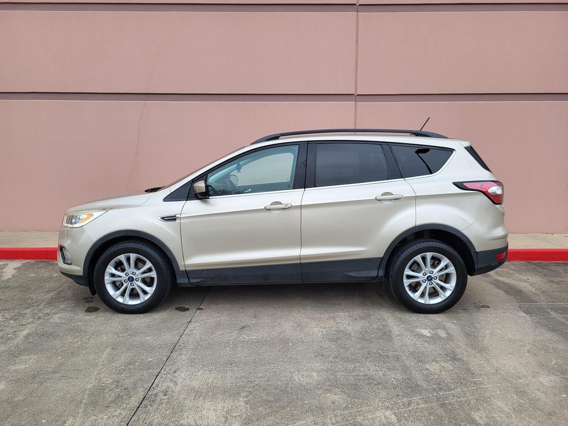 2018 Ford Escape SEL photo 5