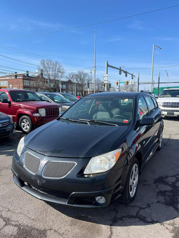 2007 Pontiac Vibe Base photo 3