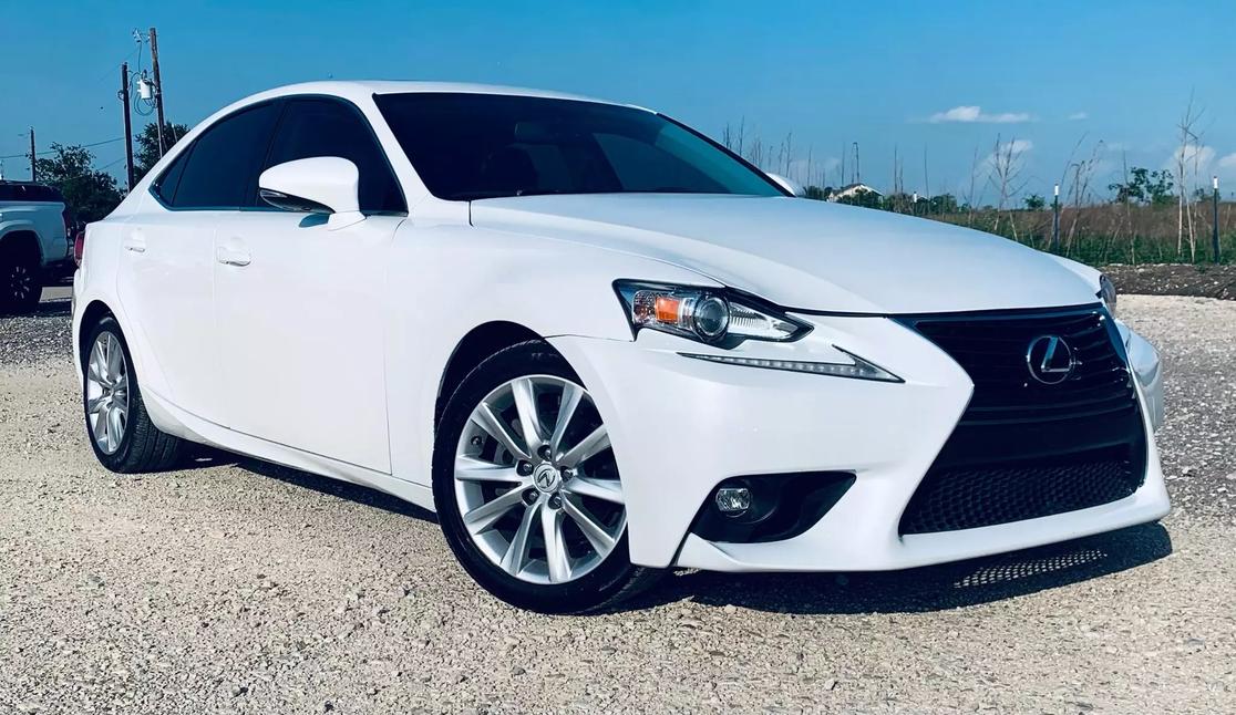 2015 Lexus IS 250 photo 6