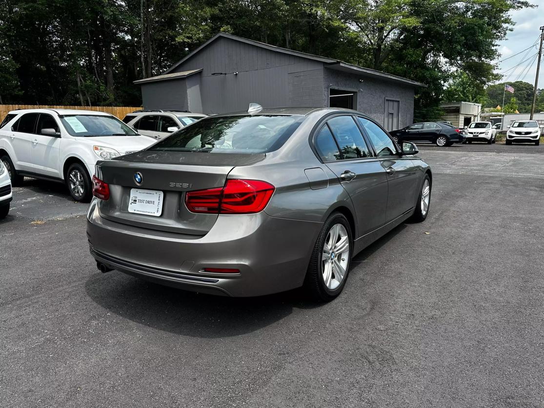 2016 BMW 3 Series 328i photo 5