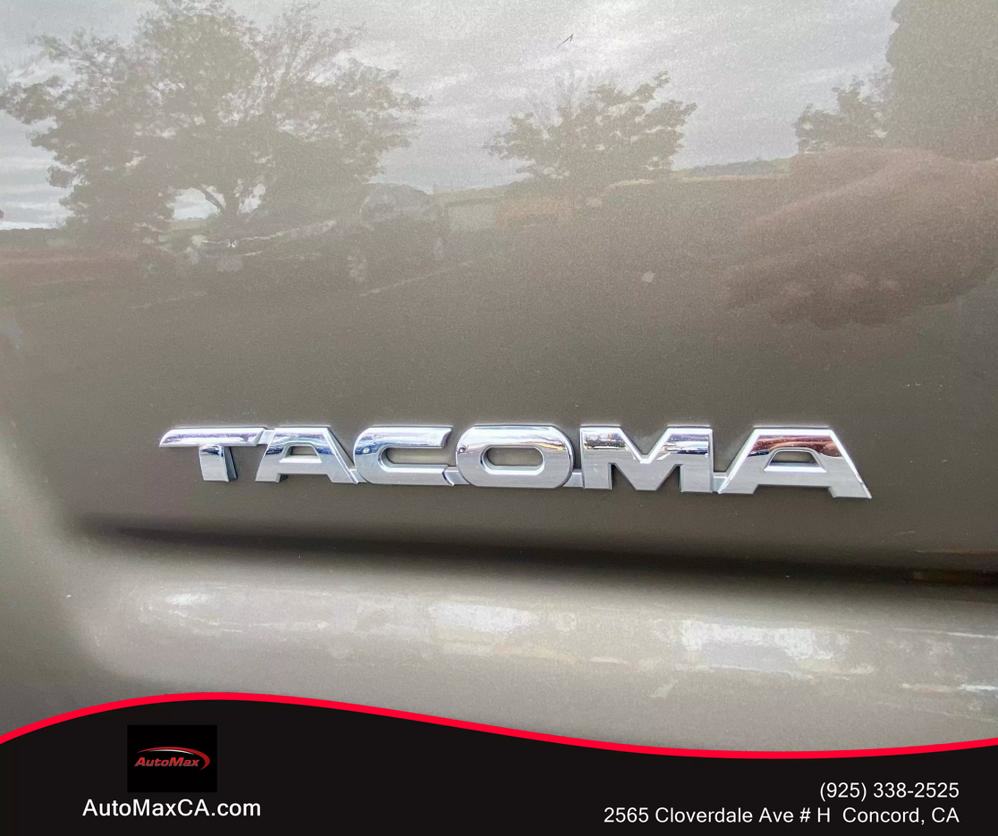 2011 Toyota Tacoma Base photo 31