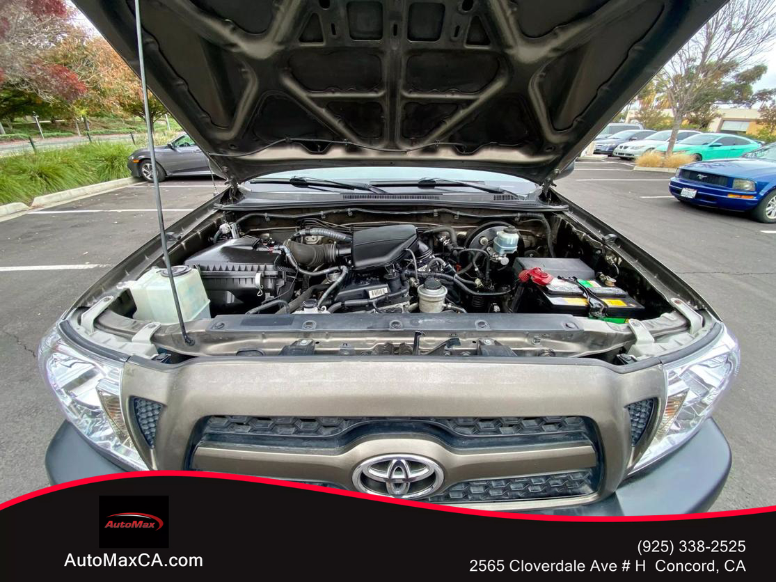 2011 Toyota Tacoma Base photo 32