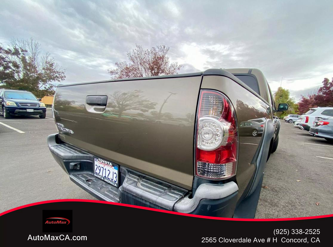 2011 Toyota Tacoma Base photo 9