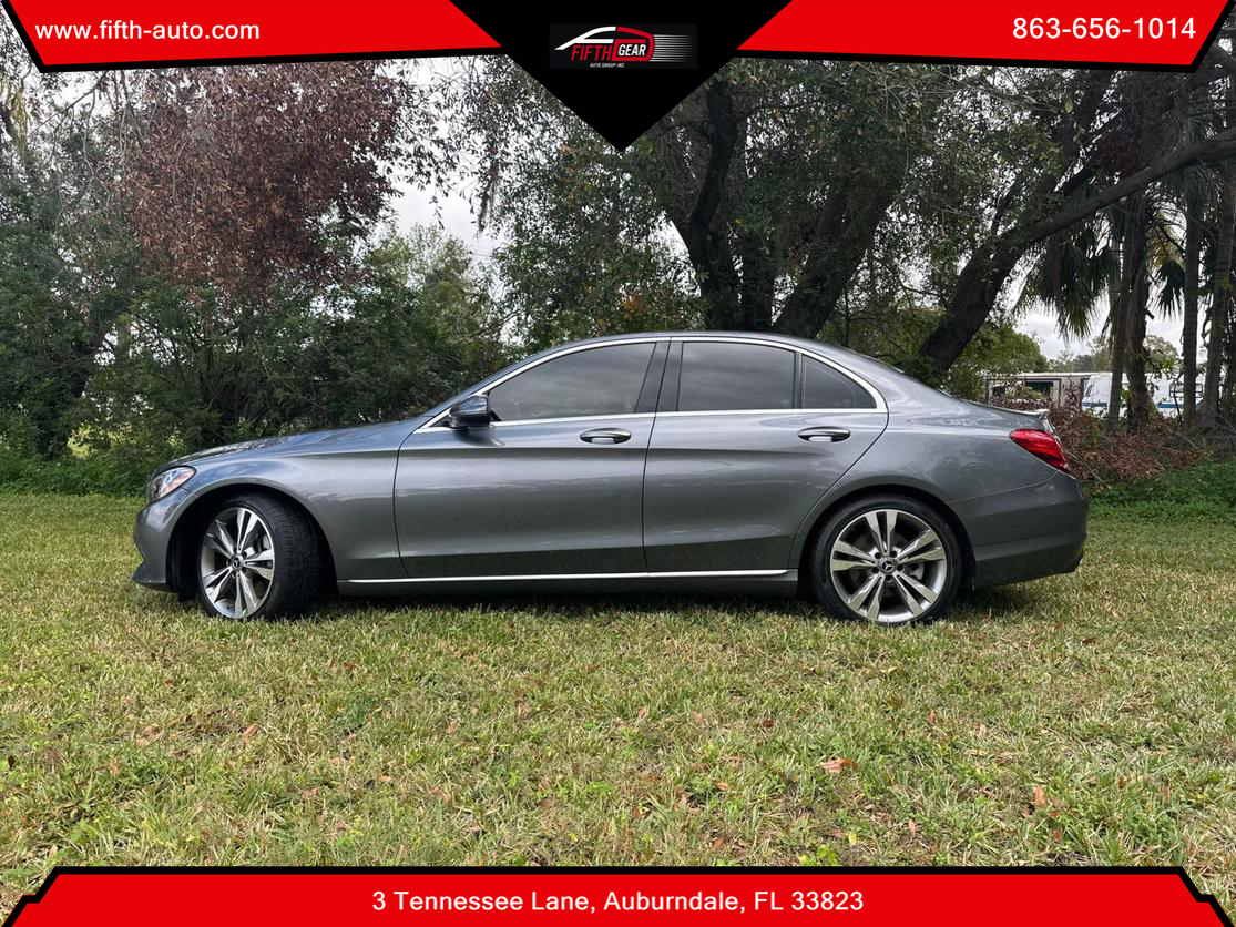 2018 Mercedes-Benz C-Class Sedan C300 photo 2