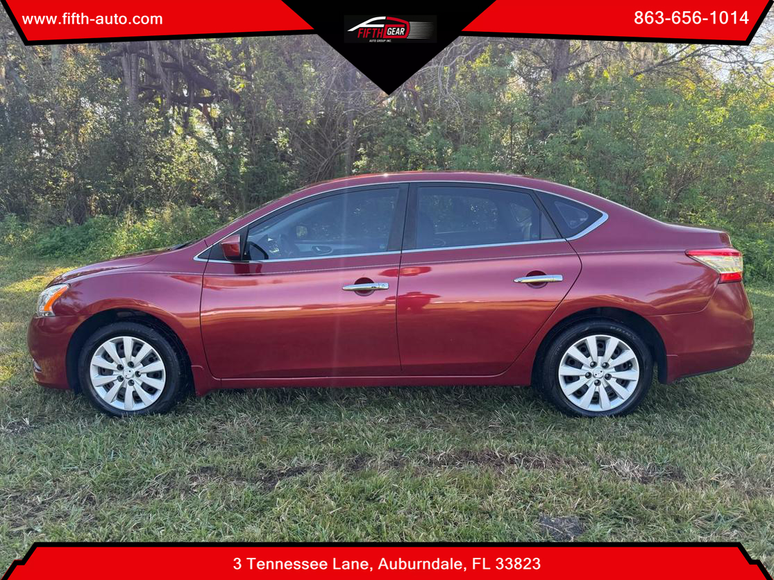 2013 Nissan Sentra S photo 2