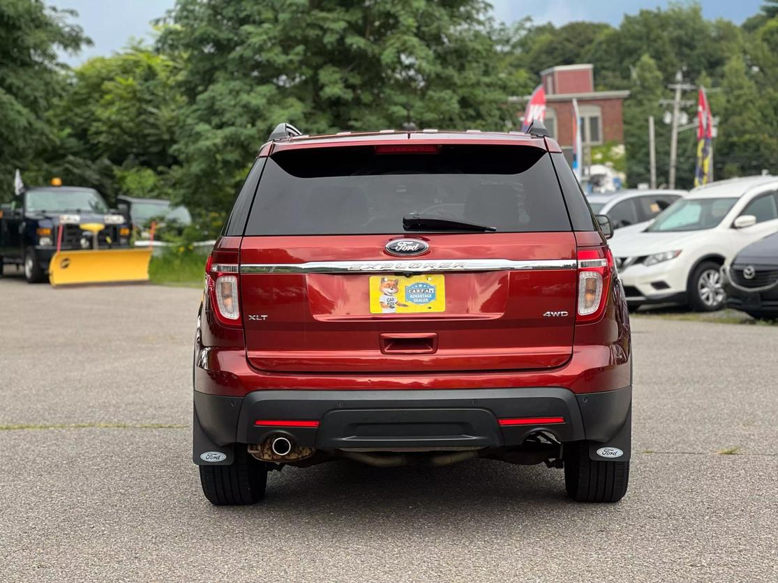 2014 Ford Explorer XLT photo 6