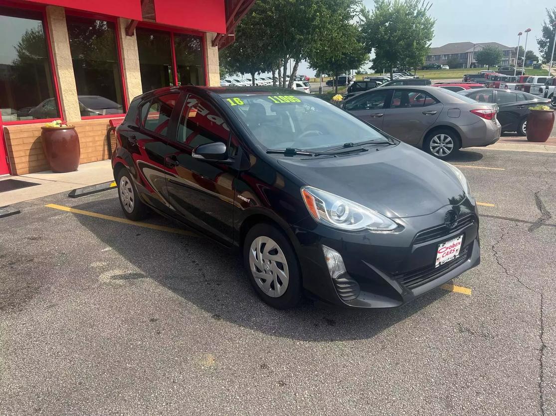 Used 2016 Toyota Prius c Two with VIN JTDKDTB32G1120778 for sale in Middleton, WI