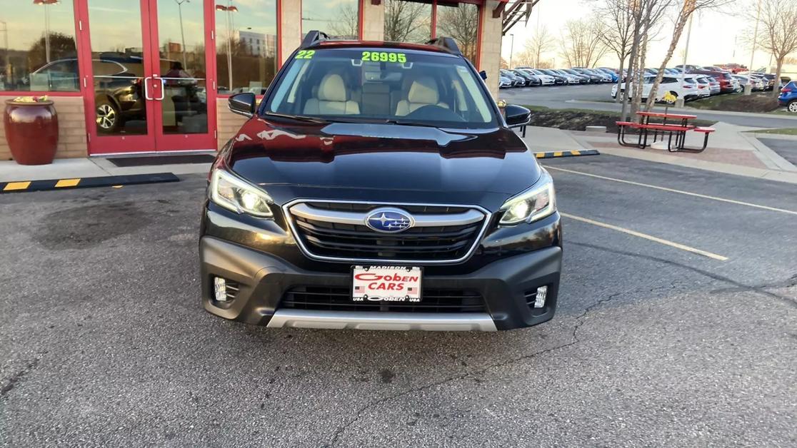 Used 2022 Subaru Outback Limited with VIN 4S4BTAMC1N3162358 for sale in Middleton, WI