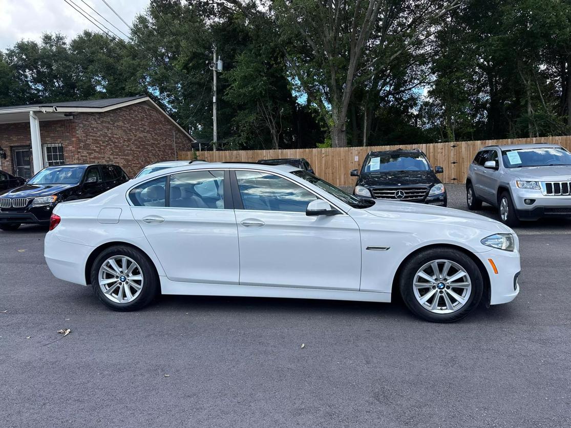 2016 BMW 5 Series 528i photo 4