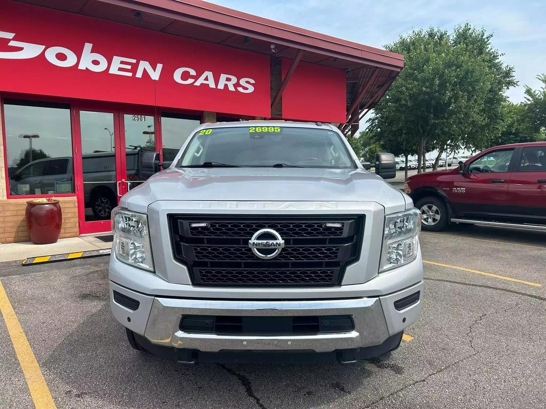 Used 2020 Nissan Titan XD SV with VIN 1N6AA1FB7LN507806 for sale in Middleton, WI