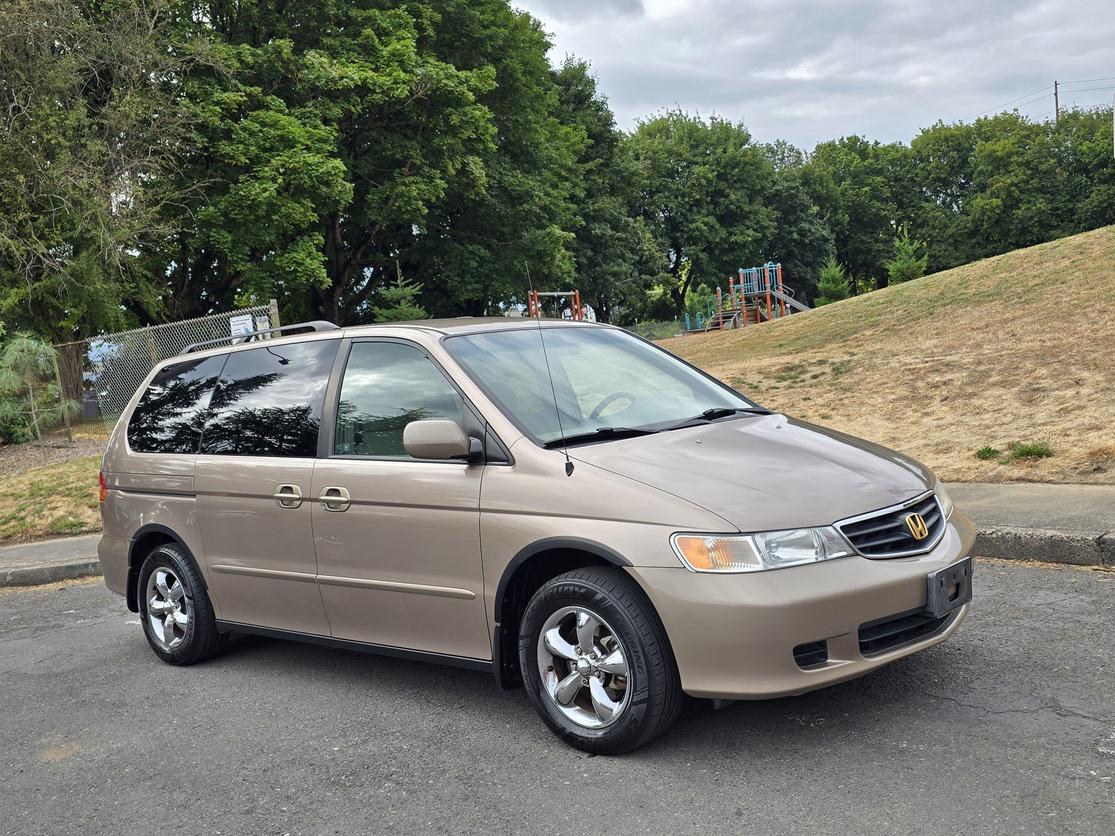 2003 Honda Odyssey EX photo 2