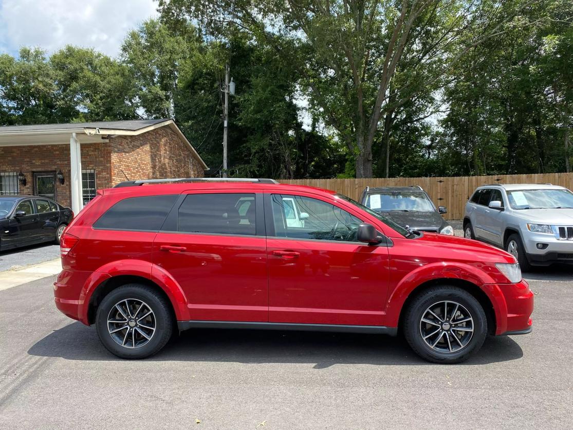 2017 Dodge Journey SE photo 4