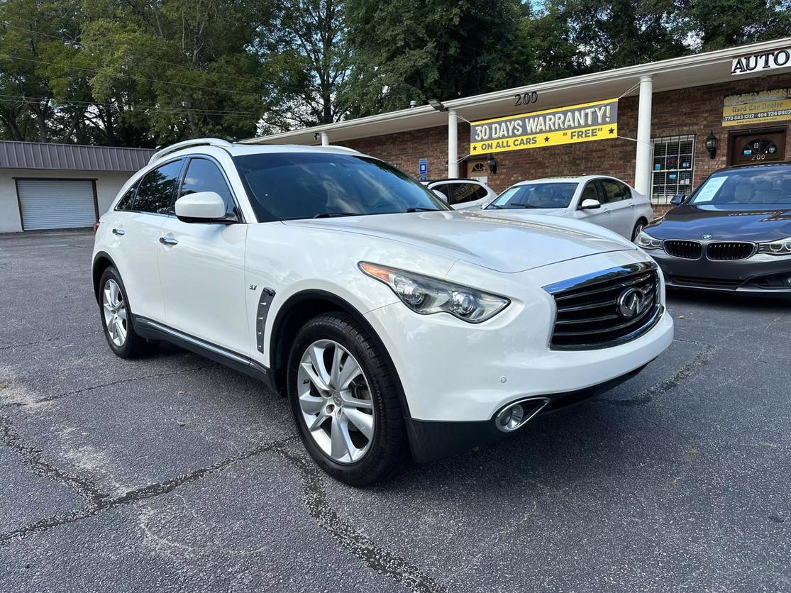 2016 INFINITI QX70 Base photo 3