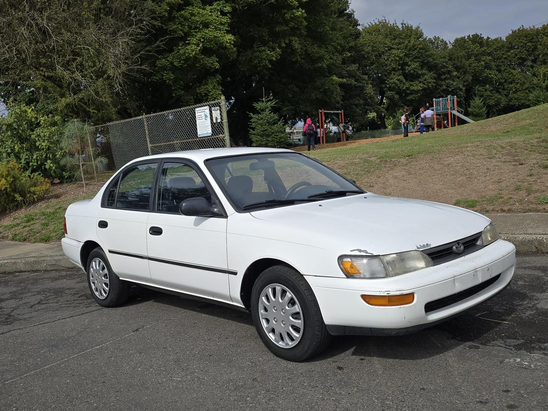 1993 Toyota Corolla null photo 3