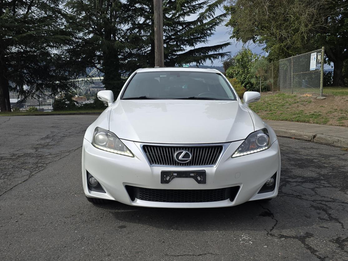 2011 Lexus IS 250 photo 7