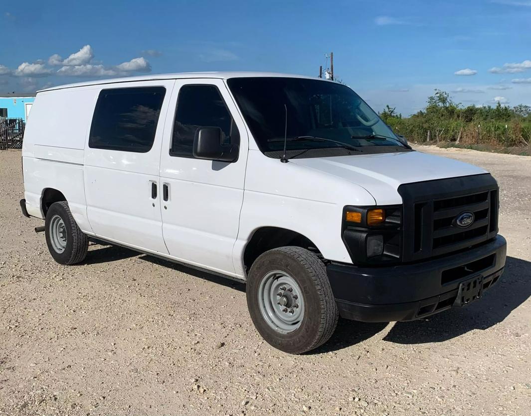 2013 Ford E-Series Econoline Van Commercial photo 6