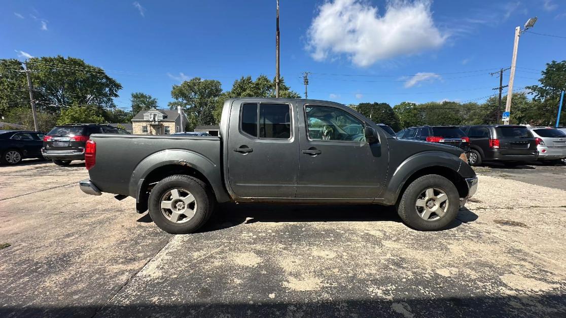 2005 Nissan Frontier SE photo 6