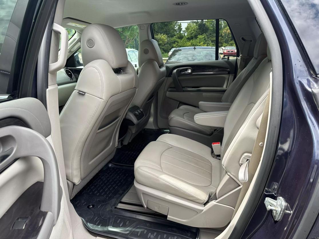 2017 Buick Enclave Leather photo 17