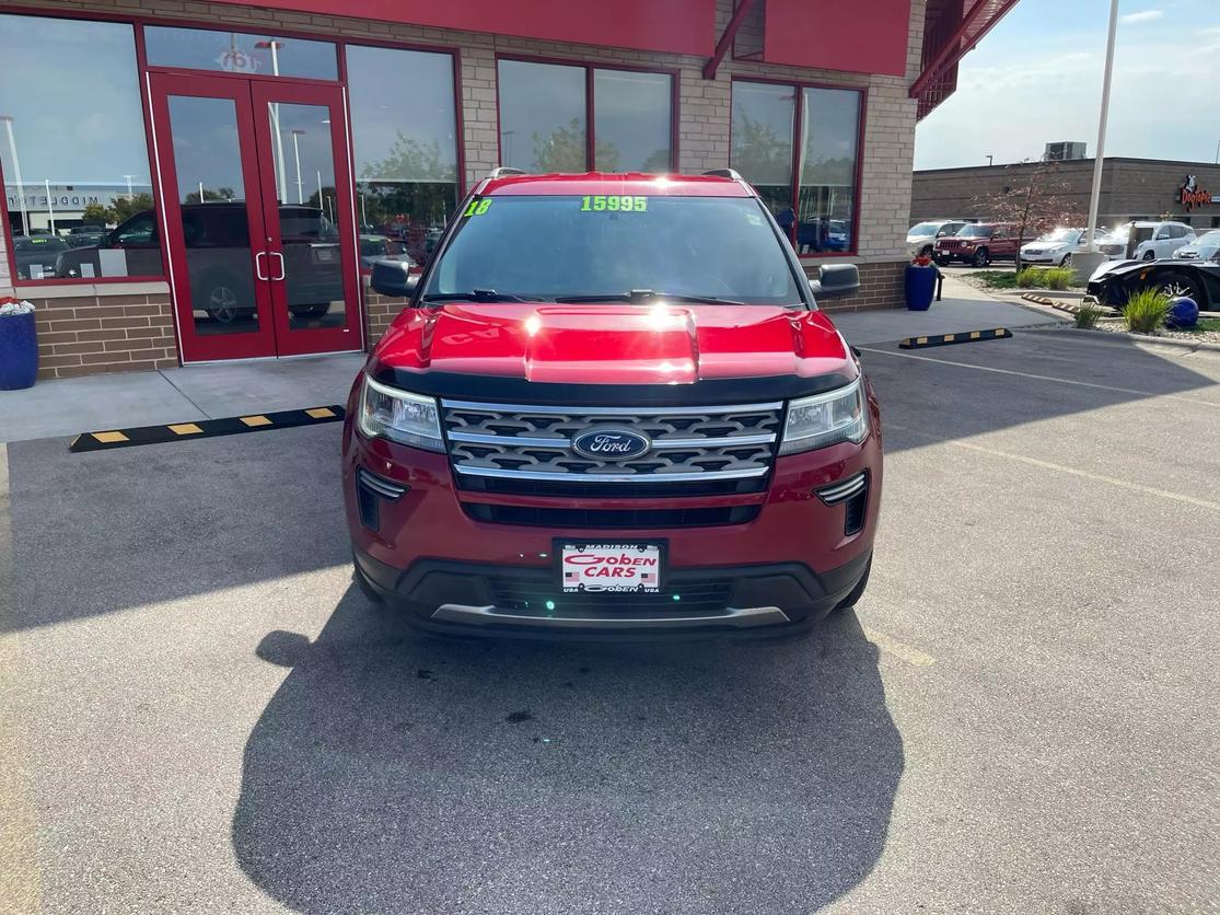 Used 2018 Ford Explorer XLT with VIN 1FM5K7D87JGA12479 for sale in Middleton, WI