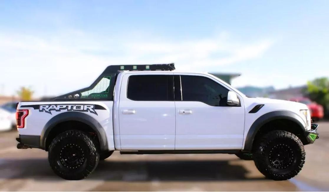 2019 Ford F-150 Raptor photo 9