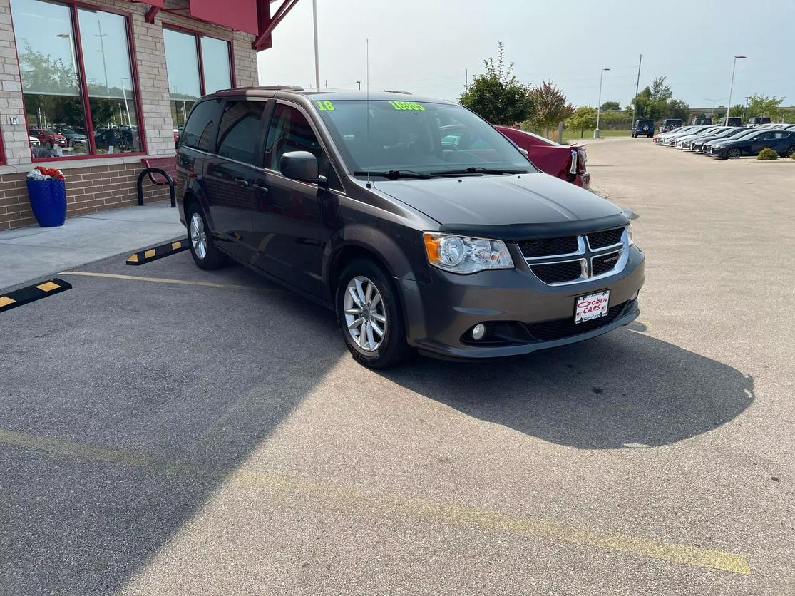 Used 2018 Dodge Grand Caravan SXT with VIN 2C4RDGCG8JR129835 for sale in Middleton, WI