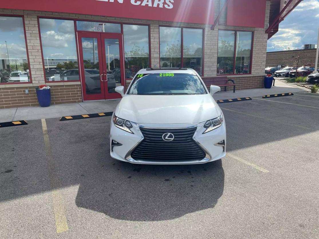 Used 2016 Lexus ES 350 Base with VIN JTHBK1GG0G2219629 for sale in Middleton, WI