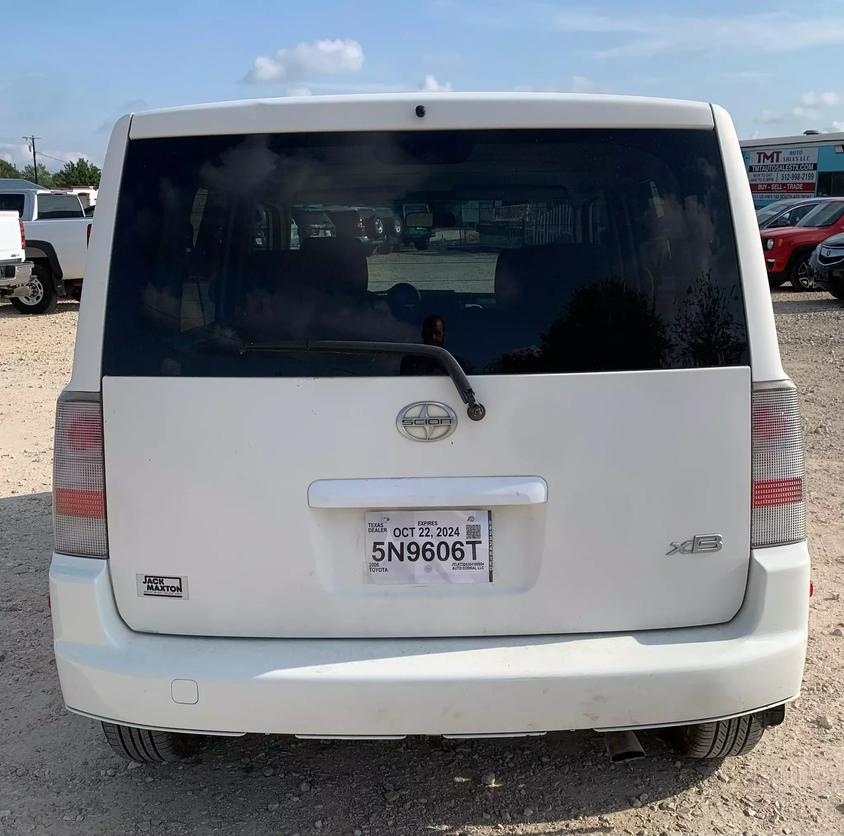 2006 Scion xB Base photo 8