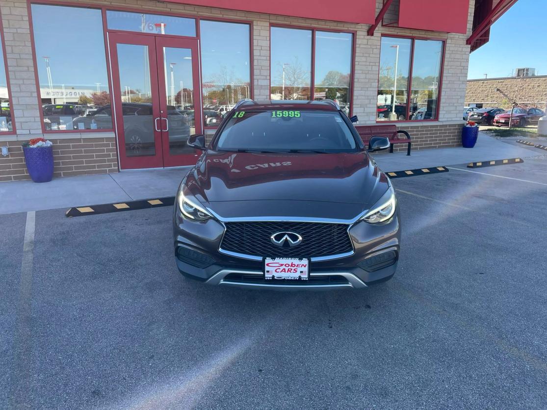 Used 2018 INFINITI QX30 Luxury with VIN SJKCH5CR4JA057596 for sale in Middleton, WI