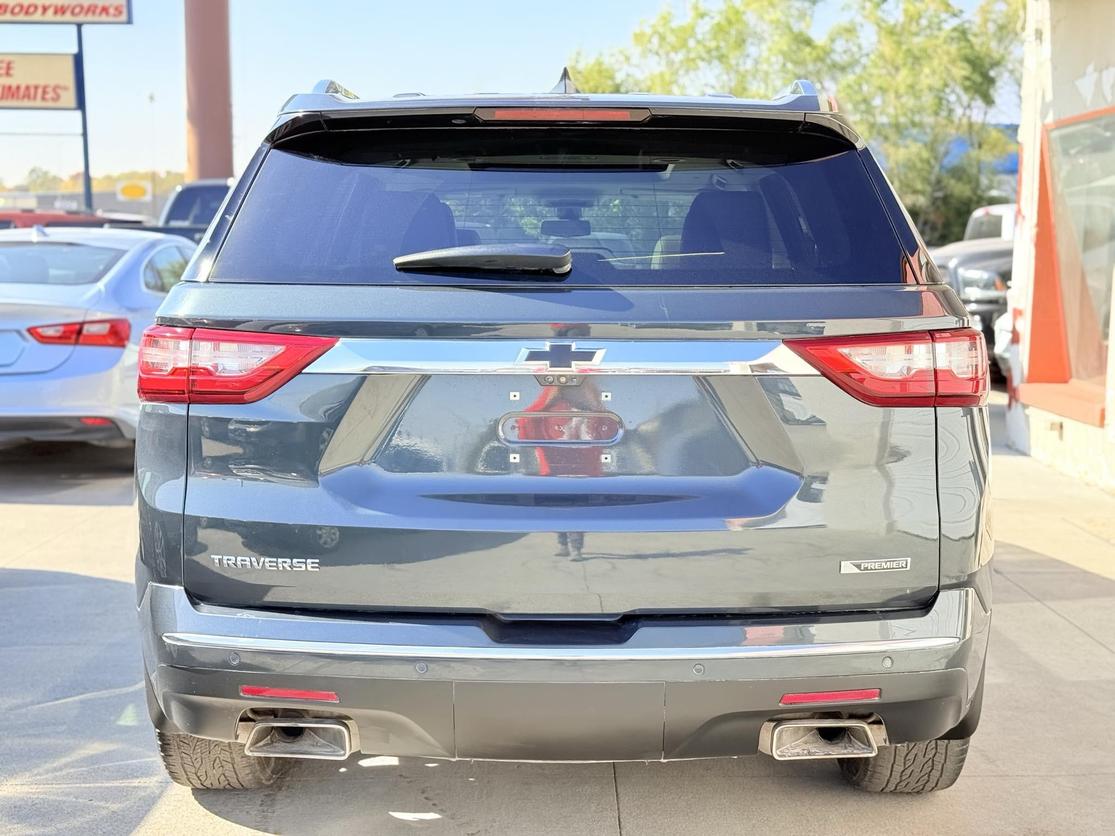 2018 Chevrolet Traverse Premier photo 17