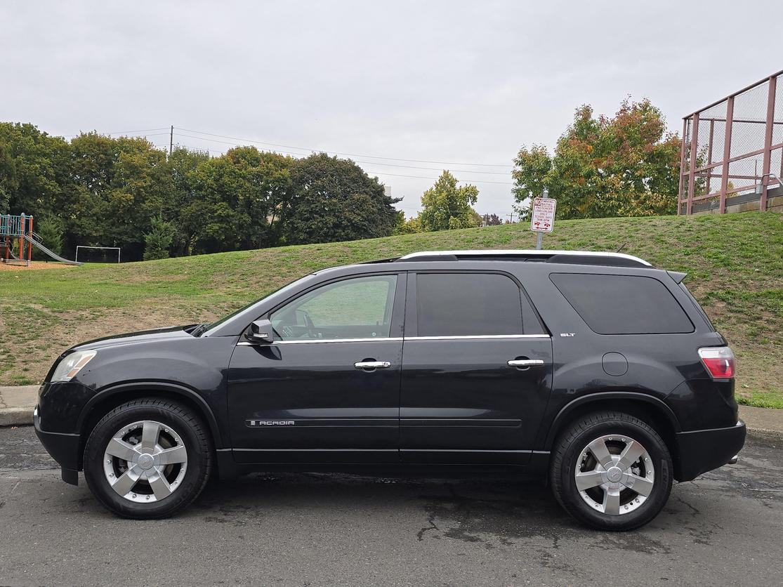 2008 GMC Acadia SLT1 photo 5