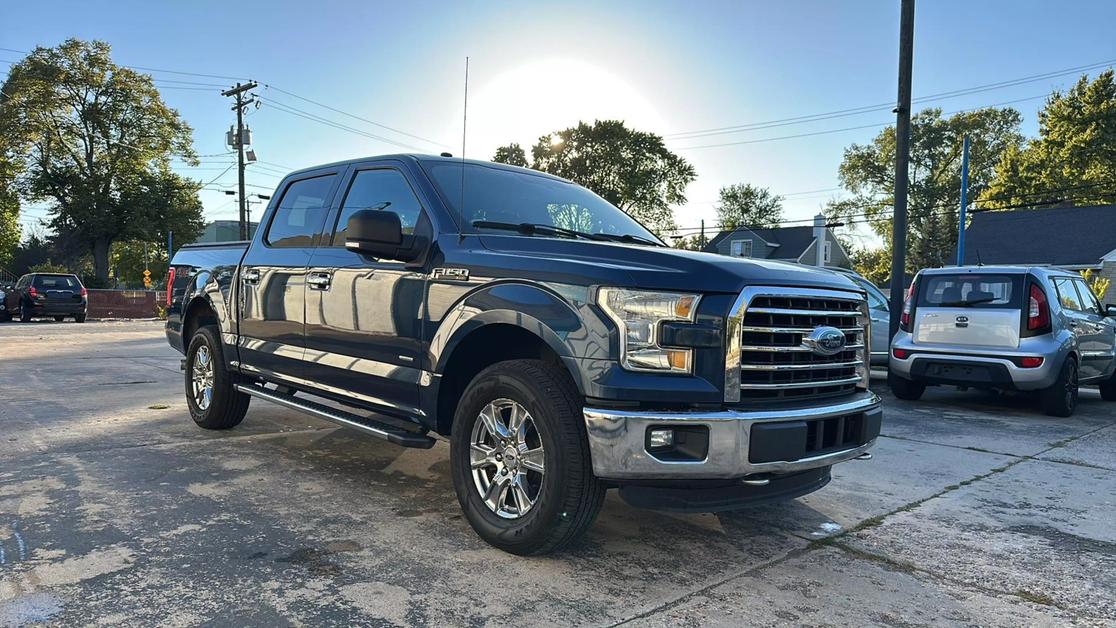 2016 Ford F-150 XLT photo 7