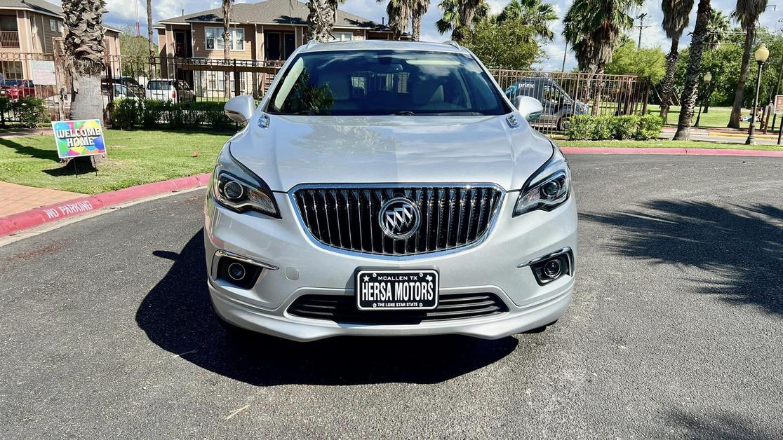 2017 Buick Envision Essence photo 2