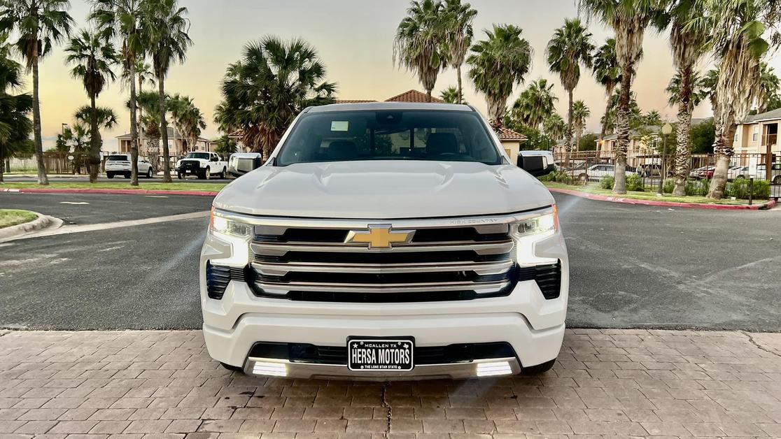 2022 Chevrolet Silverado 1500 Work Truck photo 2