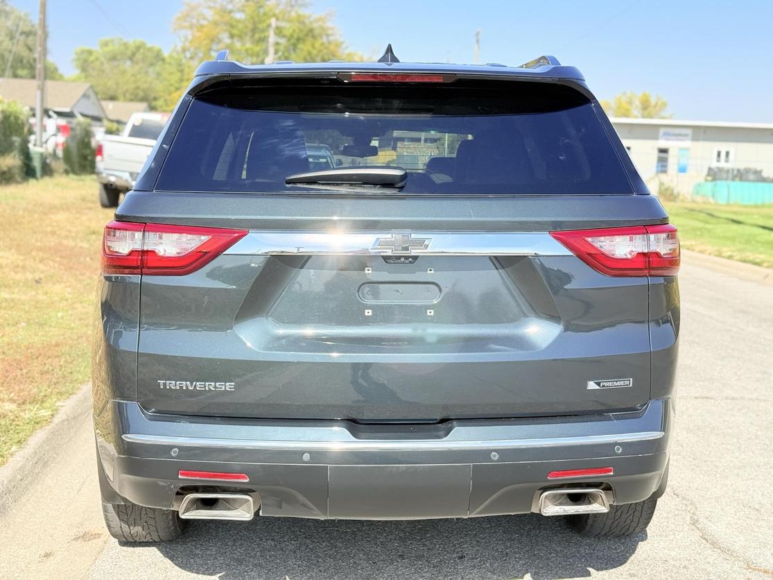 2018 Chevrolet Traverse Premier photo 12