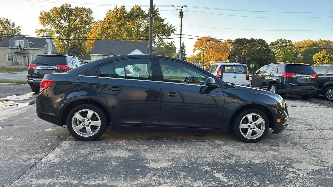 2015 Chevrolet Cruze 1LT photo 6